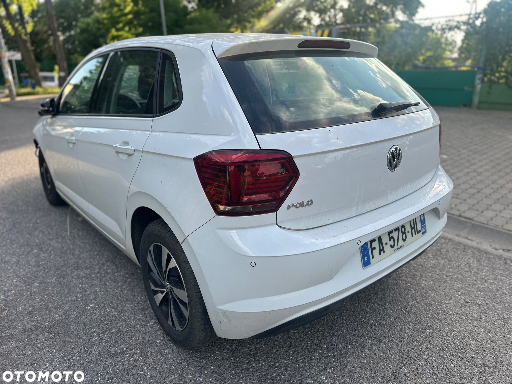 Volkswagen Polo 1.6 TDI SCR Highline - 3