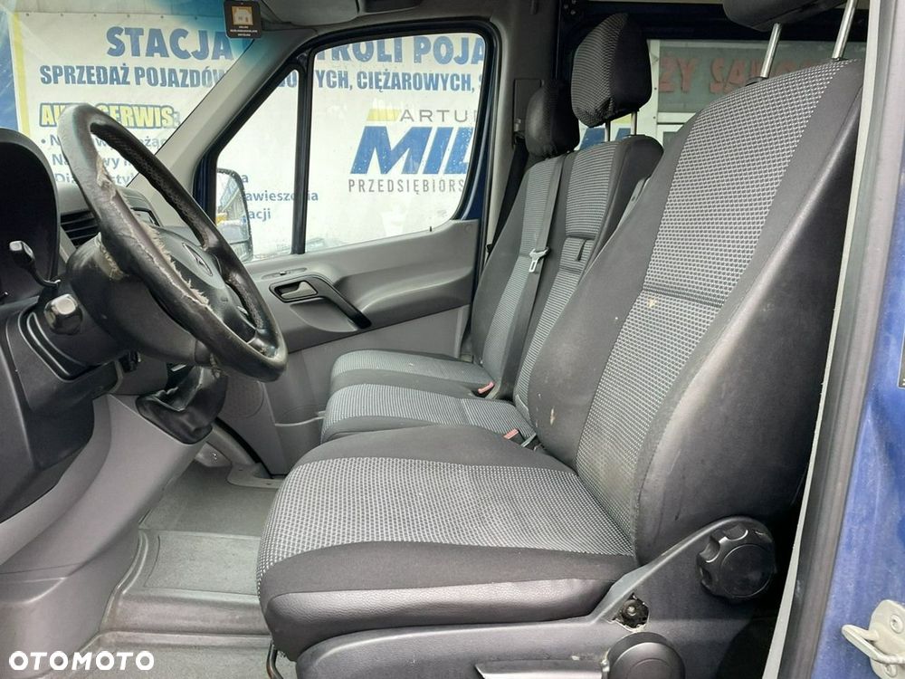 Mercedes-Benz Sprinter - 5