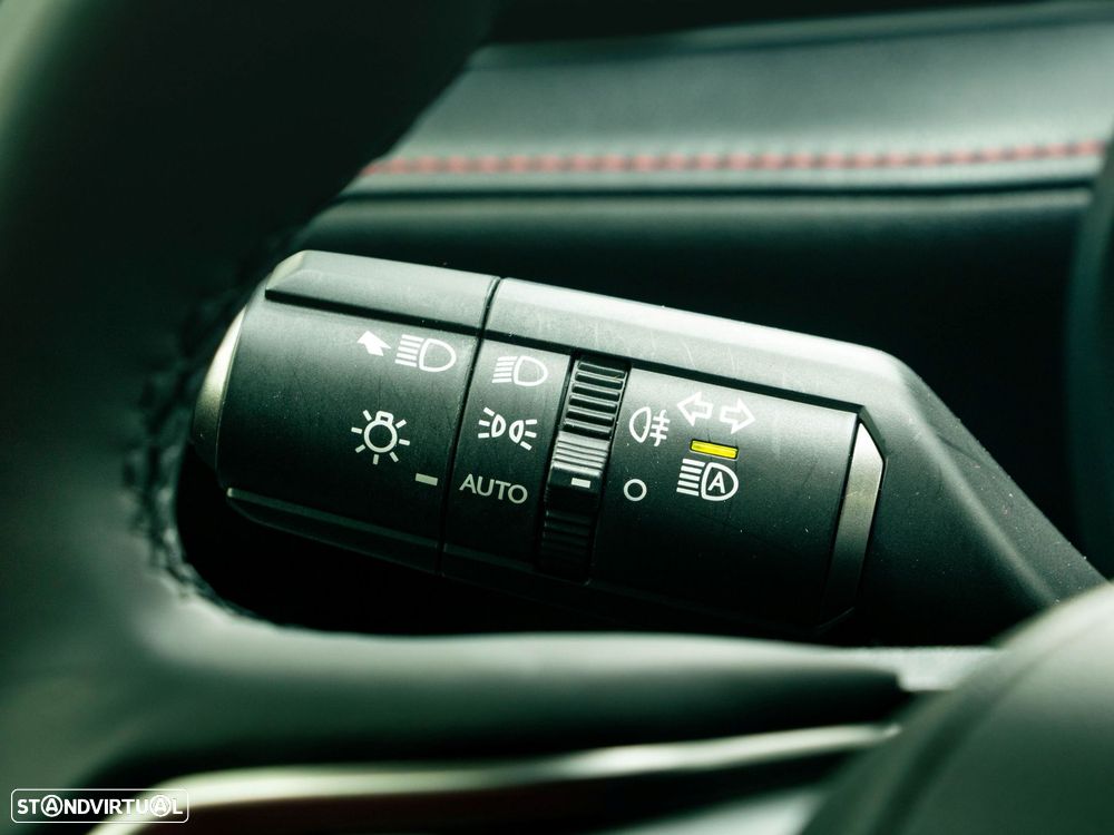 Lexus LBX - 28