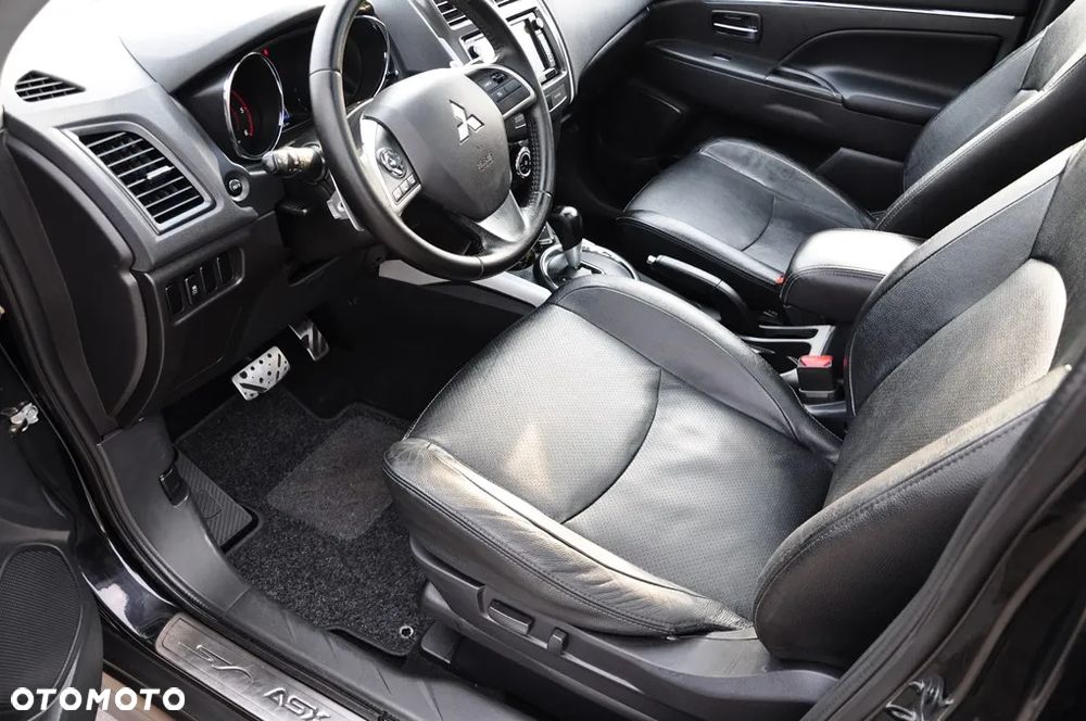 Mitsubishi ASX 2.2 DI-D 4WD Automatik Comfort Edition - 31