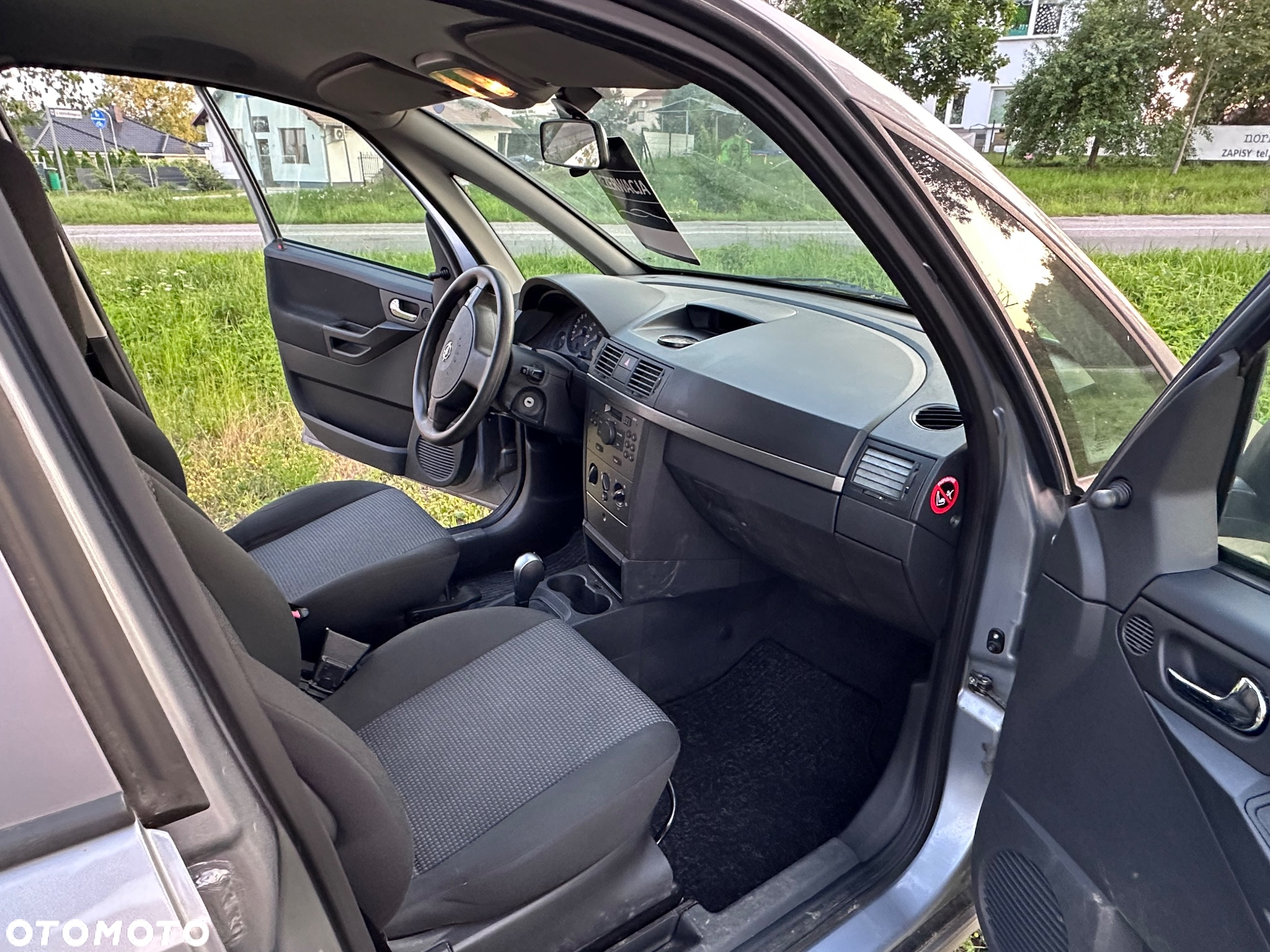 Opel Meriva 1.6 Essentia MTA - 12