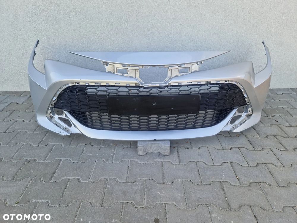 Zderzak Toyota Corolla XII E21 E210 2018 - bez dziur - 1