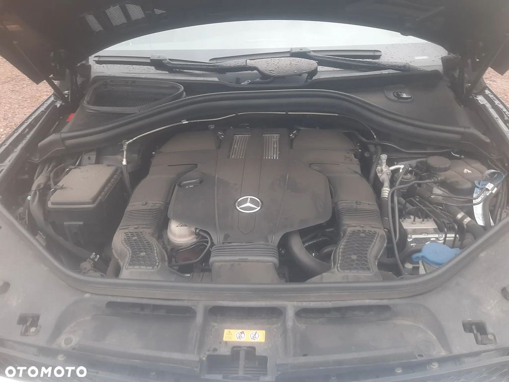 Mercedes-Benz GLE - 17