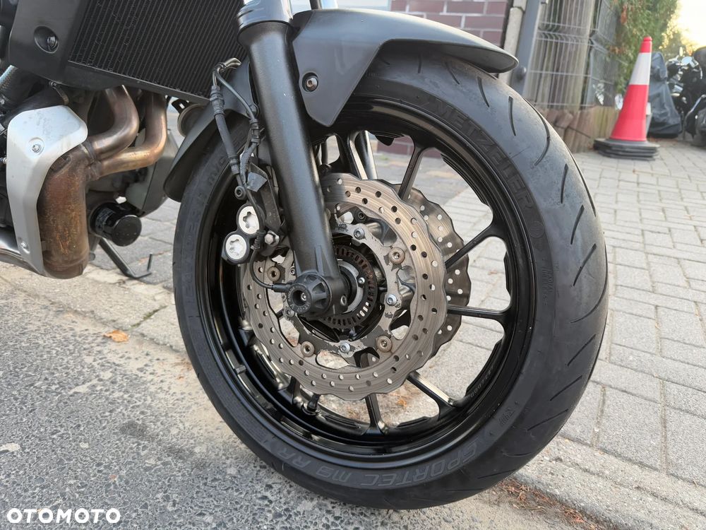 Yamaha MT - 21
