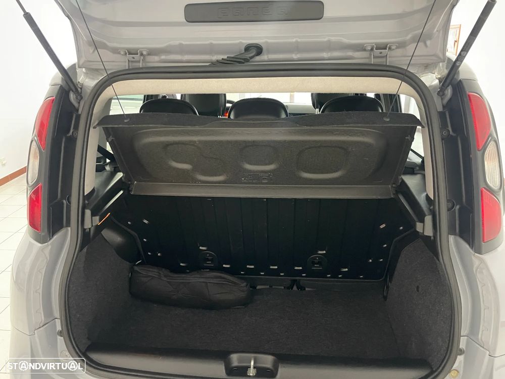 Fiat Panda 1.0 Hybrid City Cross - 17
