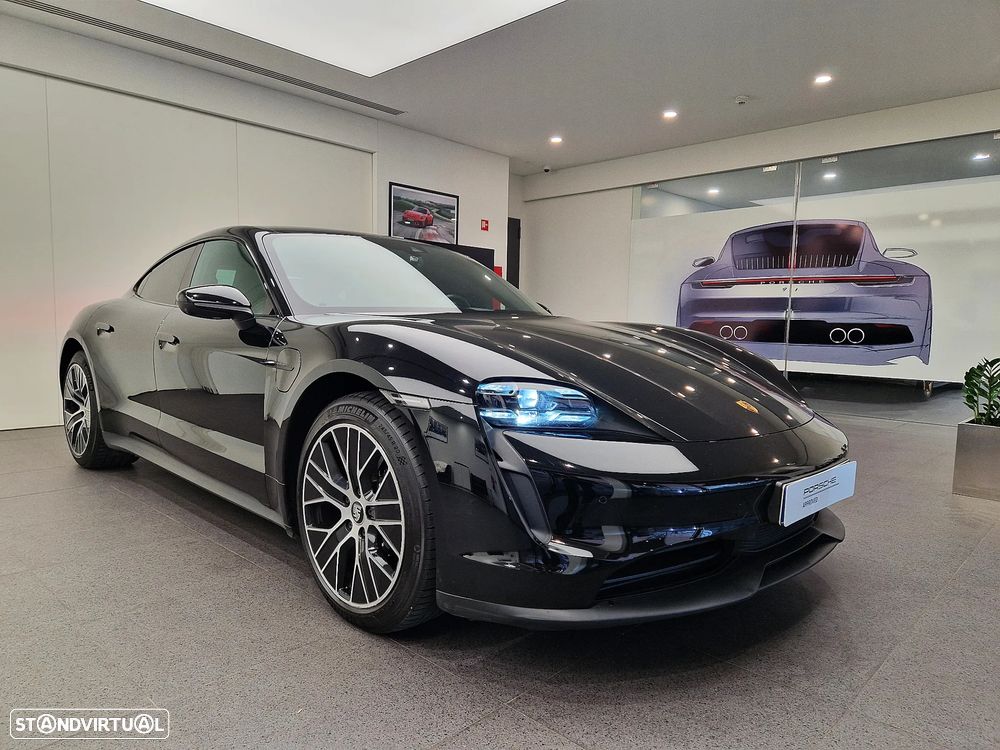 Porsche Taycan 4S - 9