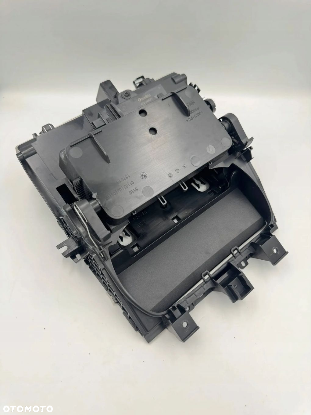 BMW G20 G21 RAMKA SCHOWEK TUNELU ŚRODKOWEGO 6806788 - 2
