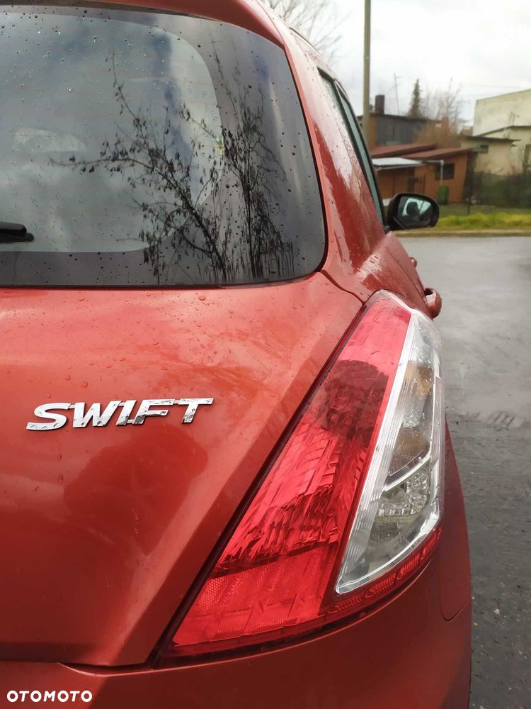 Suzuki Swift - 3