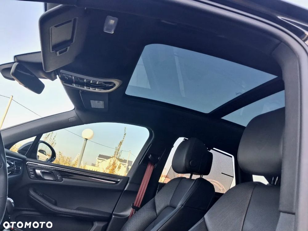 Porsche Macan S - 39