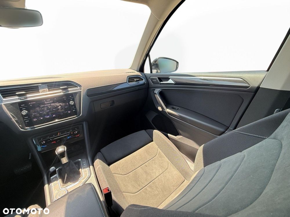 Volkswagen Tiguan 2.0 TSI 4Mot Elegance DSG - 34