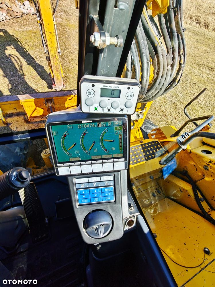 Komatsu PW 98MR-8 - 9