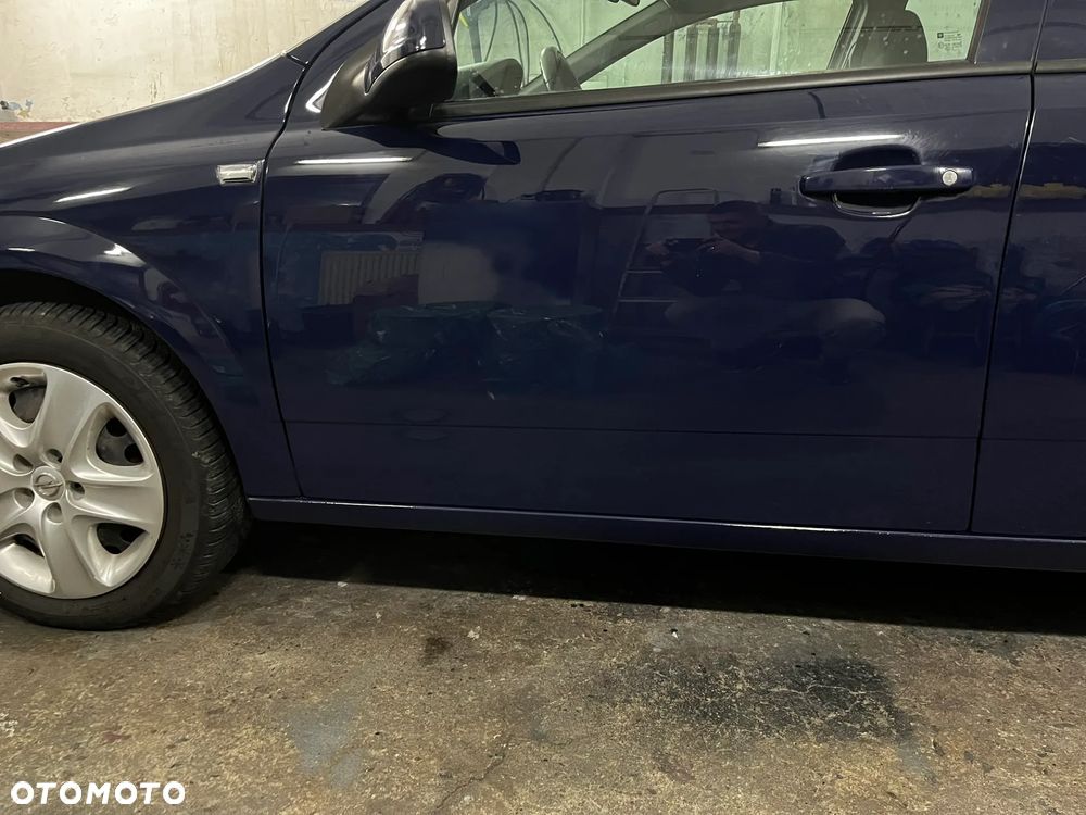 Opel Astra 1.3 CDTI Cosmo - 4