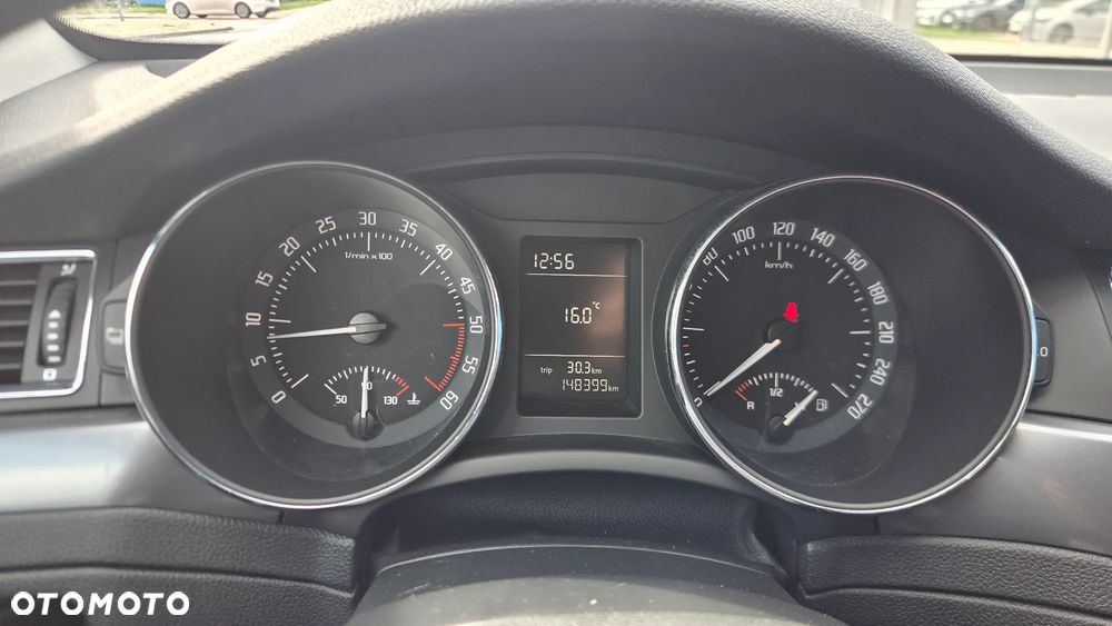 Skoda Superb 1.6 TDI Active - 14