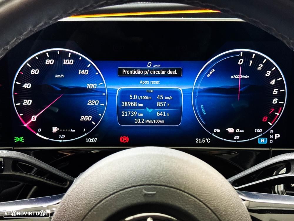 Mercedes-Benz E 300 e AMG Line - 42