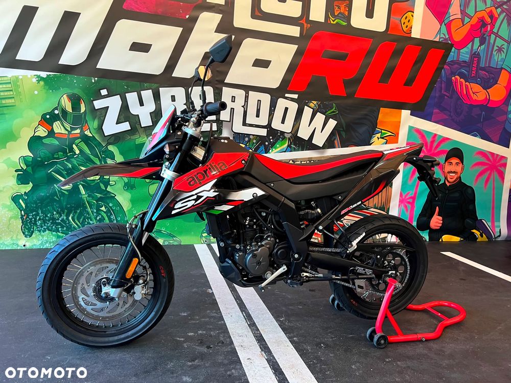 Aprilia SX - 16