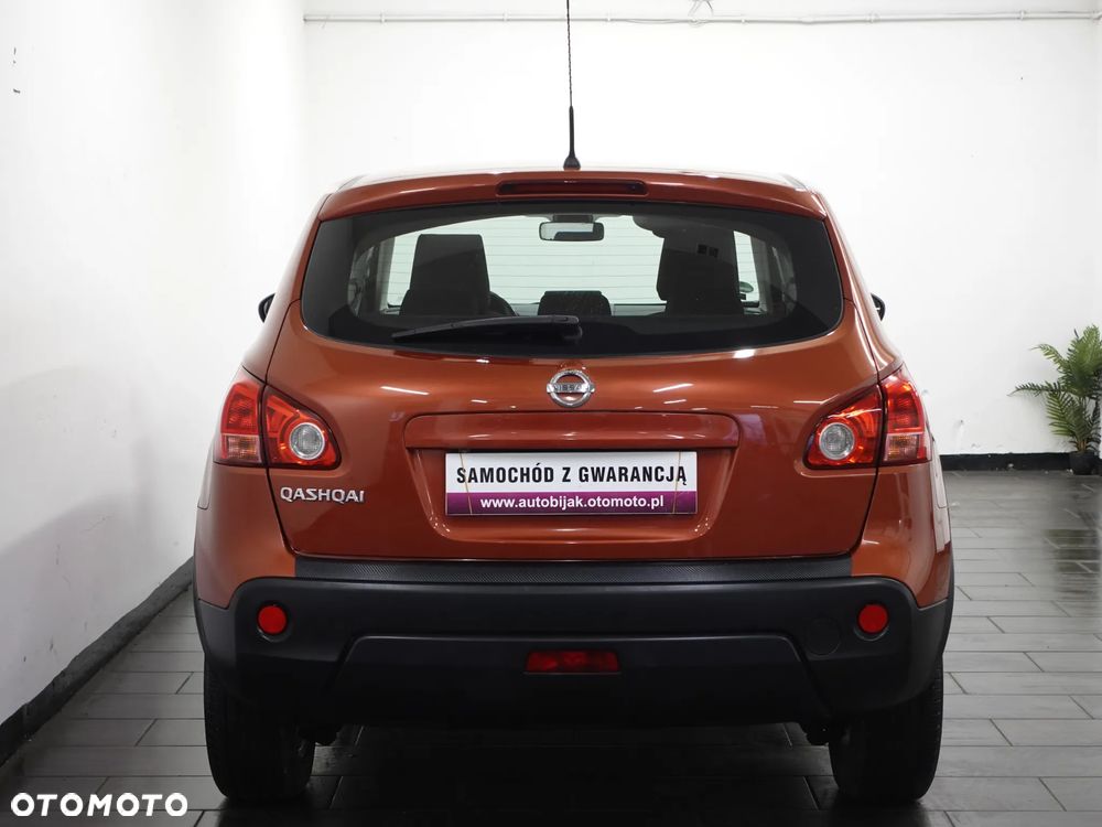 Nissan Qashqai 2.0 4 x 4 tekna - 8