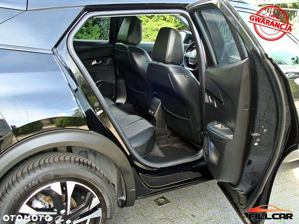 Peugeot 2008 PureTech 130 EAT8 Allure - 14