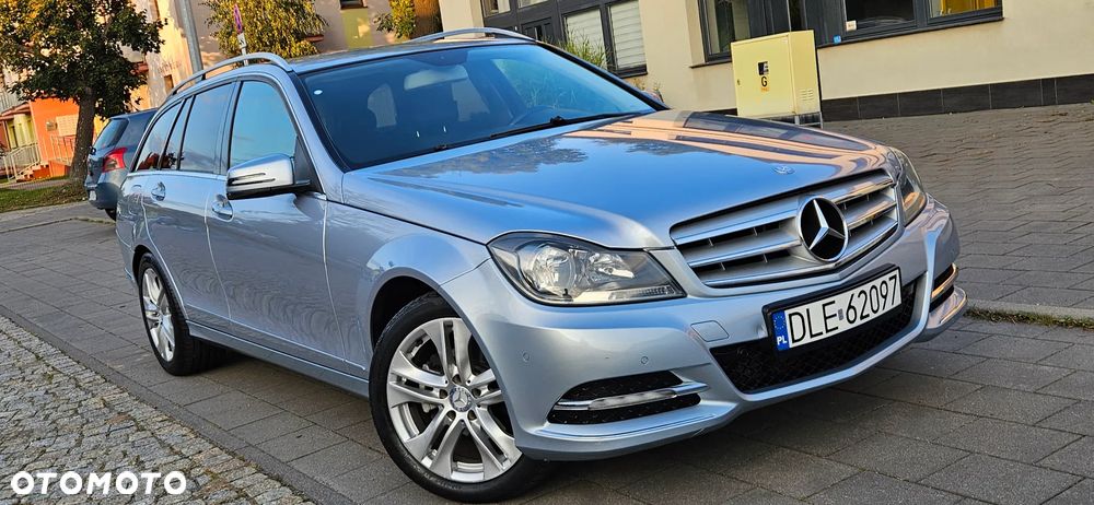 Mercedes-Benz Klasa C 180 T CDI DPF (BlueEFFICIENCY) Avantgarde - 22