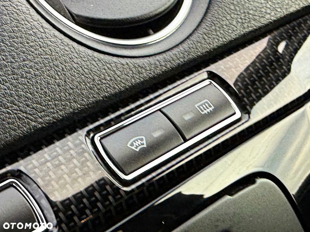 Ford S-Max 2.0 TDCi DPF Titanium MPS6 - 32