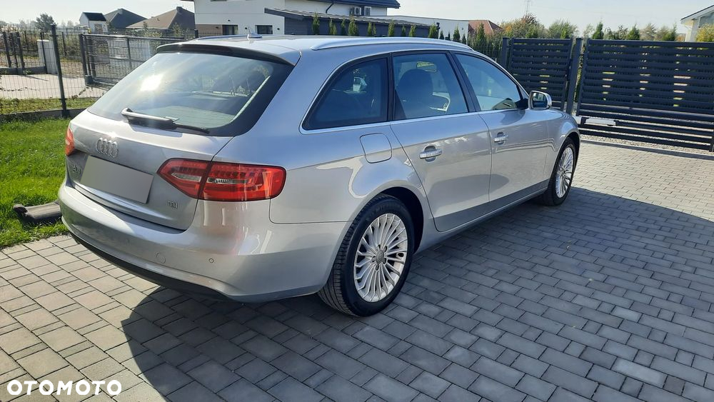 Audi A4 2.0 TDI S tronic - 5