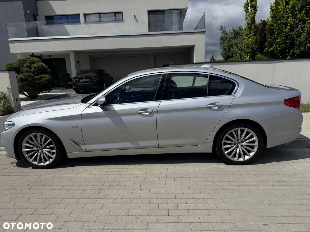 BMW Seria 5 520d Luxury Line - 8