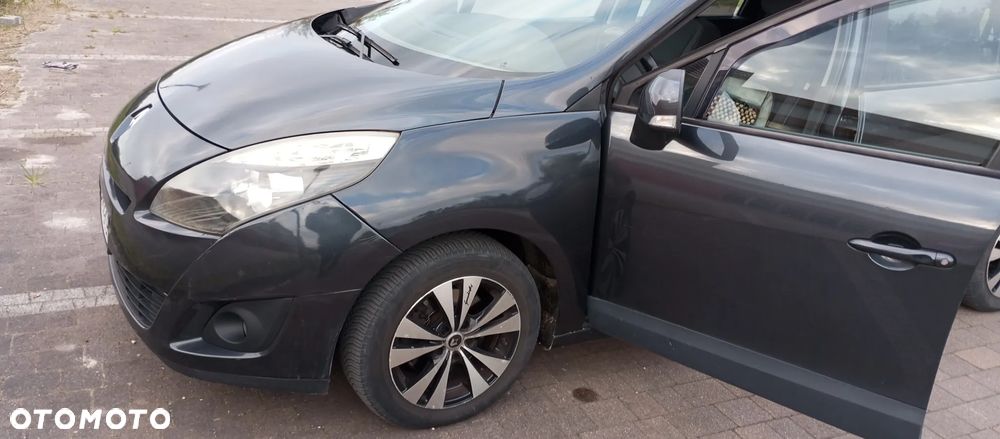 Renault Scenic - 6
