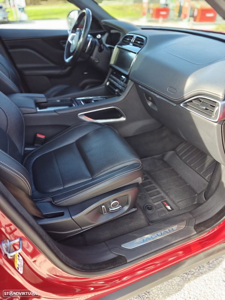 Jaguar F-Pace 20d Aut. R-Sport - 4