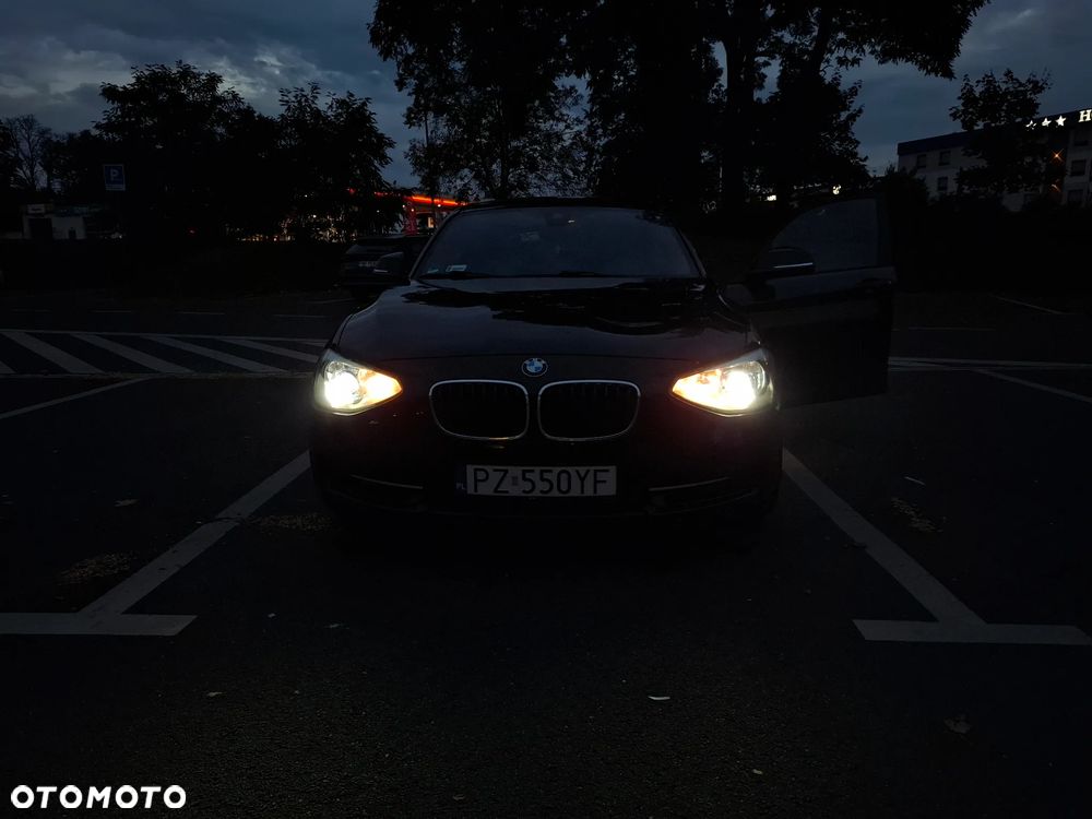 BMW Seria 1 118i Sport Line - 13
