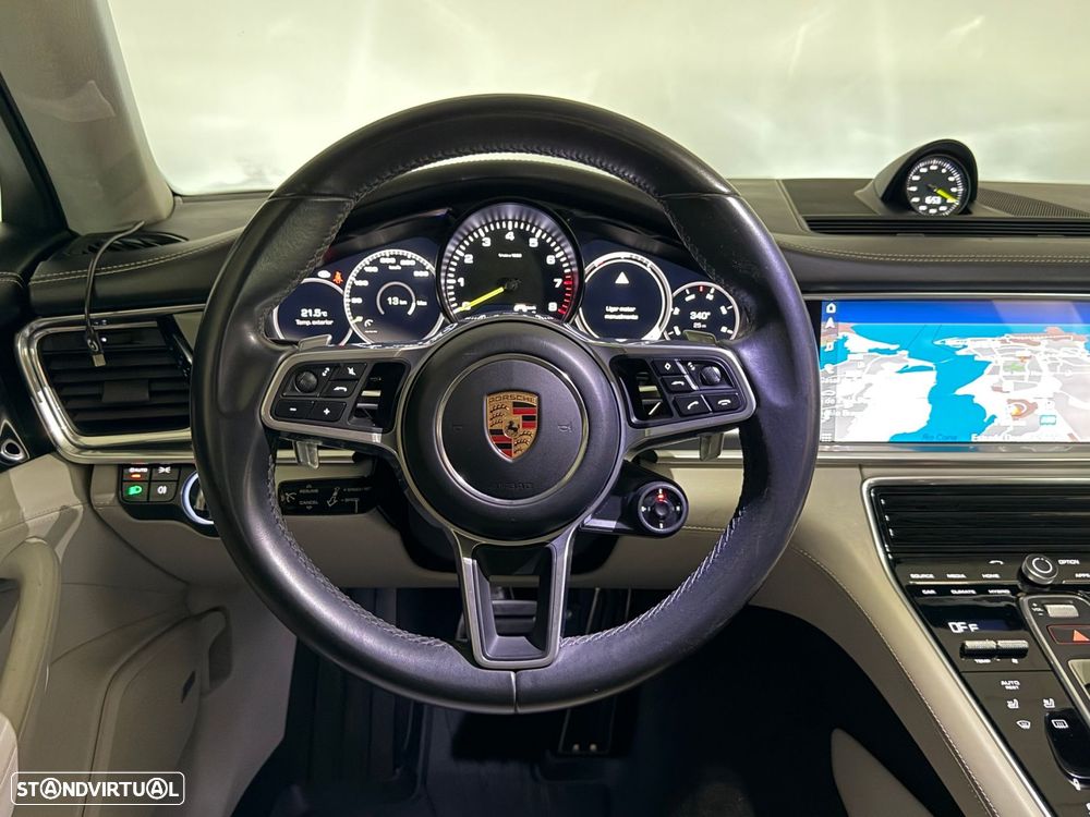 Porsche Panamera 4 E-Hybrid Executive - 21