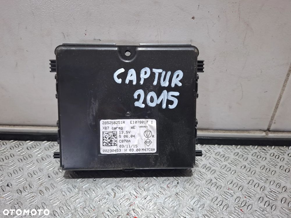 Moduł komfortu Renault Captur 2015 rok nr 285258151R - 1