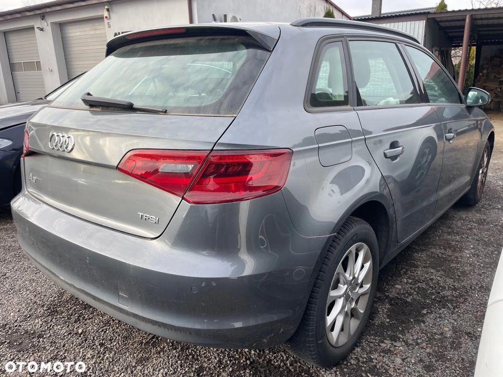 Audi A3 Sportback - 5