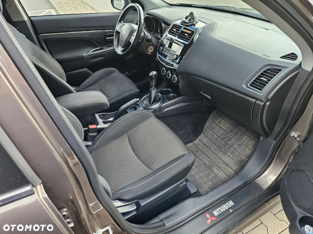 Mitsubishi ASX 1.6 Invite - 18