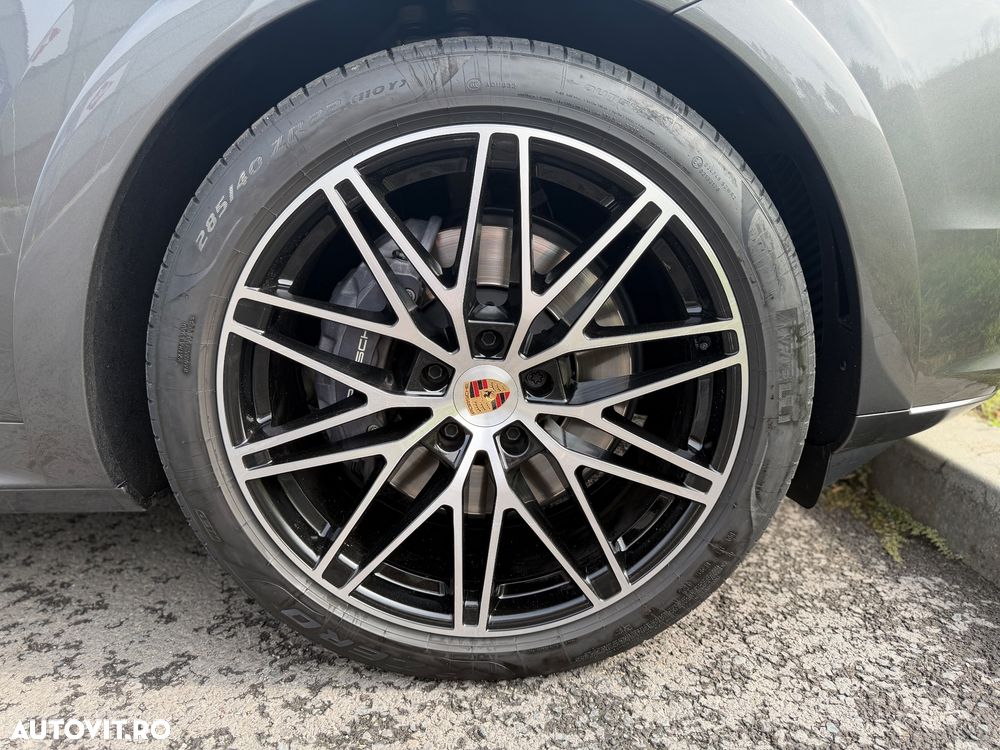 Porsche Cayenne E-Hybrid Tiptronic S Platinum Edition - 34