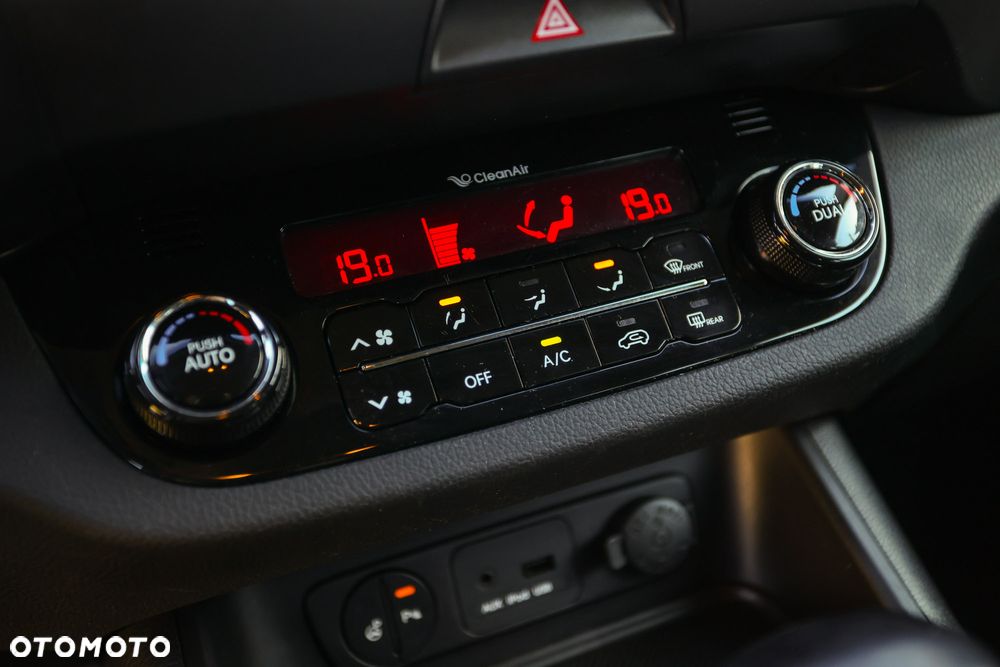 Kia Sportage 2.0 CRDI L AWD - 30