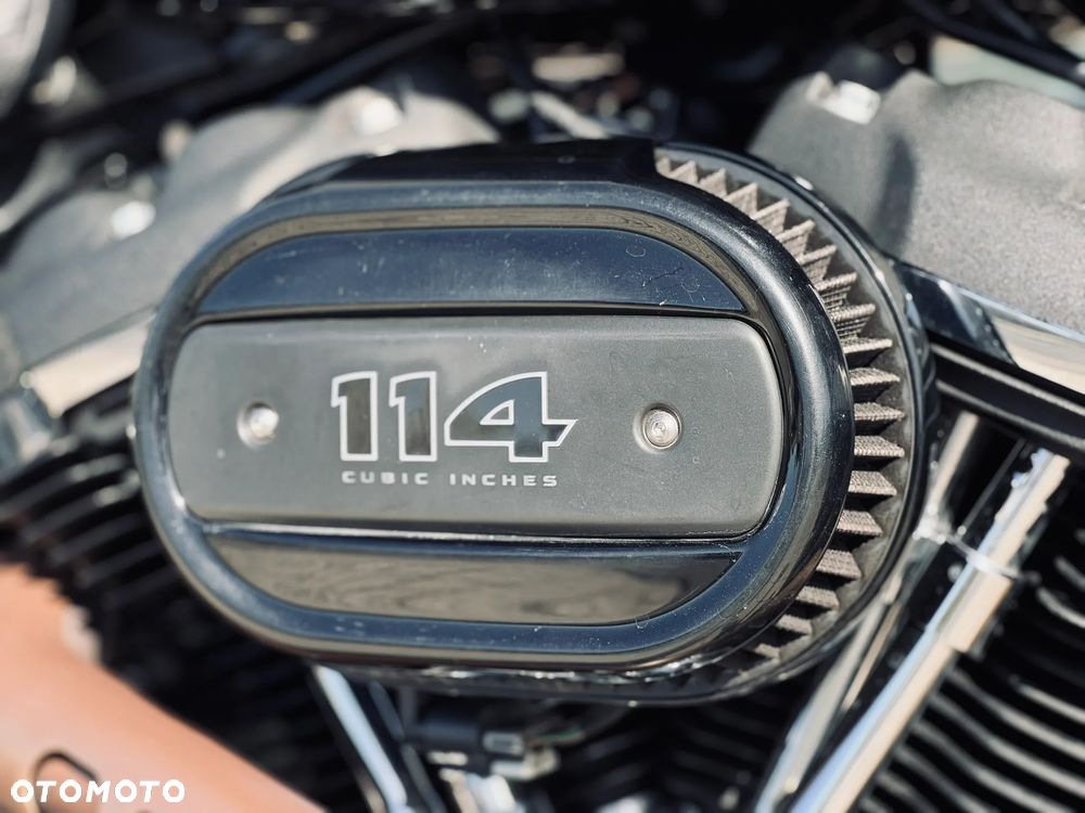 Harley-Davidson Softail Fat Bob - 8