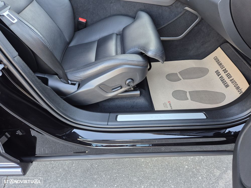 Volvo XC 60 2.0 D4 Inscription Geartronic - 37