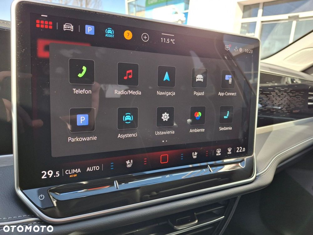 Volkswagen Passat - 30