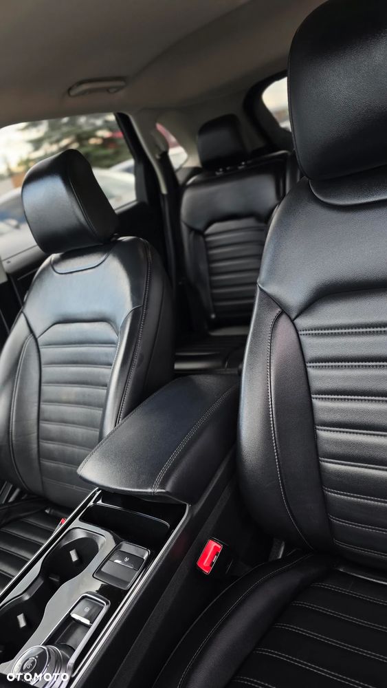 Ford Edge - 12