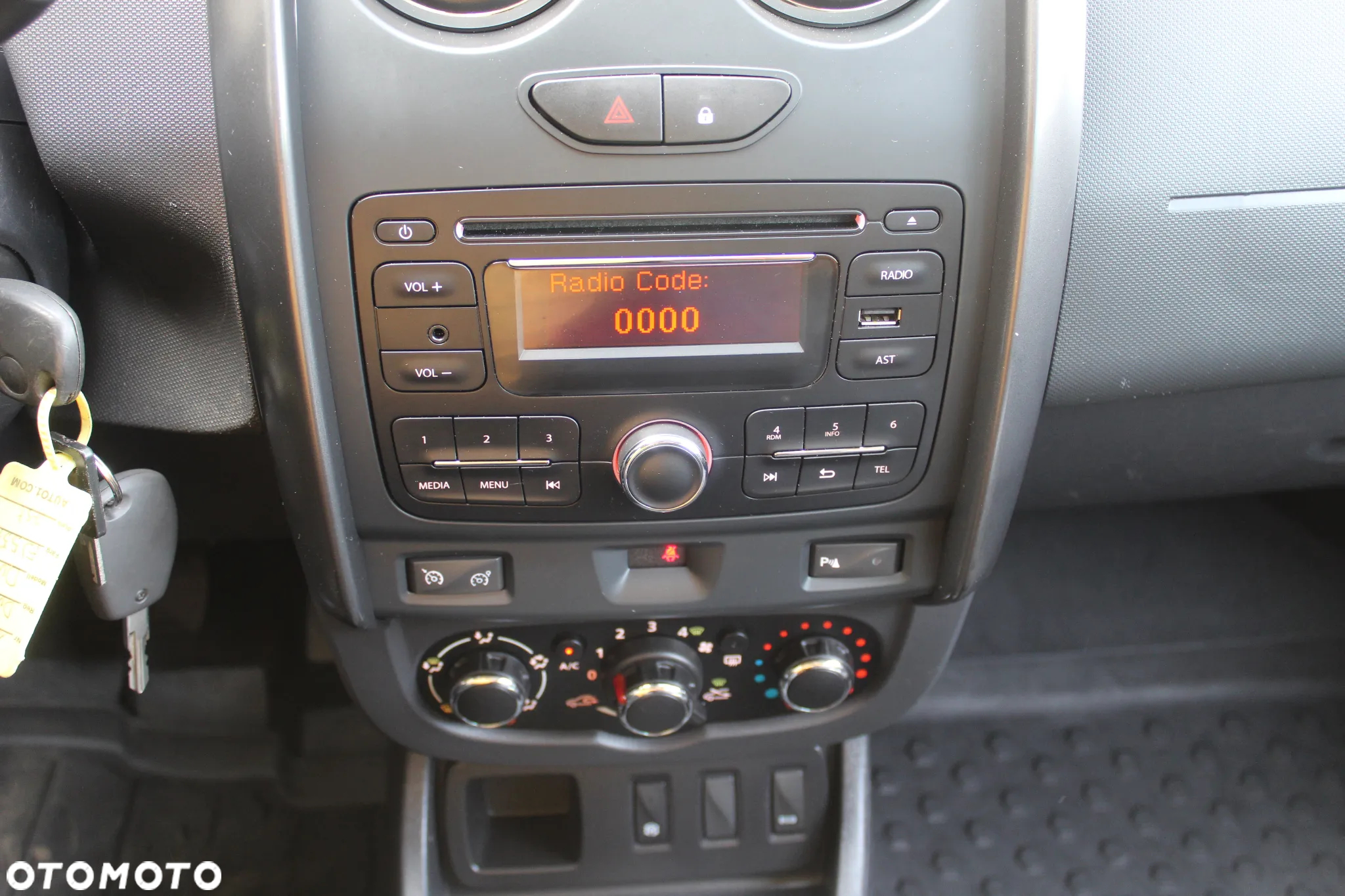 Dacia Duster 1.5 dCi Celebration - 8