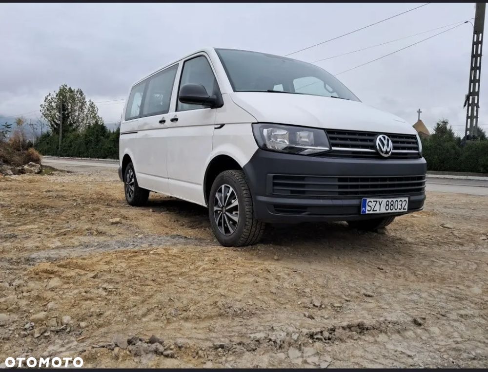 Volkswagen Transporter - 1
