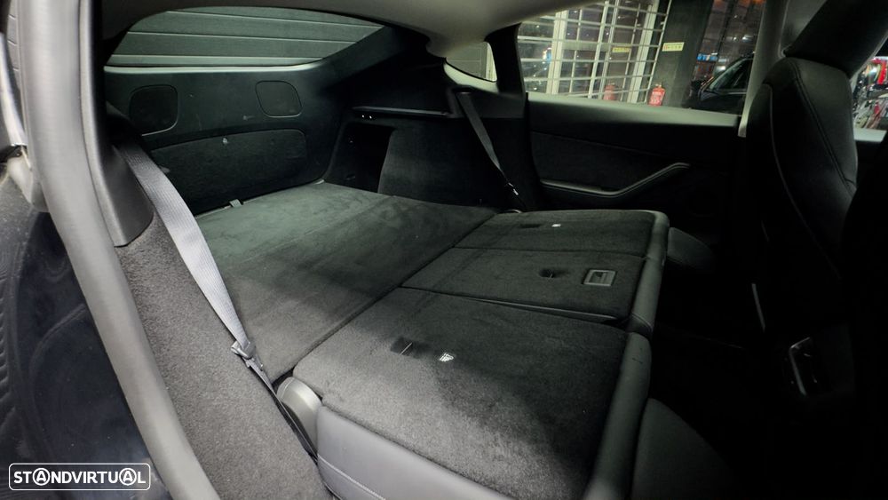 Tesla Model Y RWD - 51