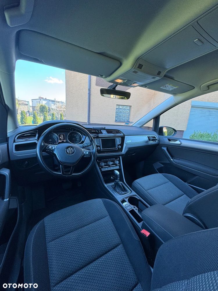 Volkswagen Touran 2.0 TDI SCR (BlueMotion Technology) DSG Comfortline - 22