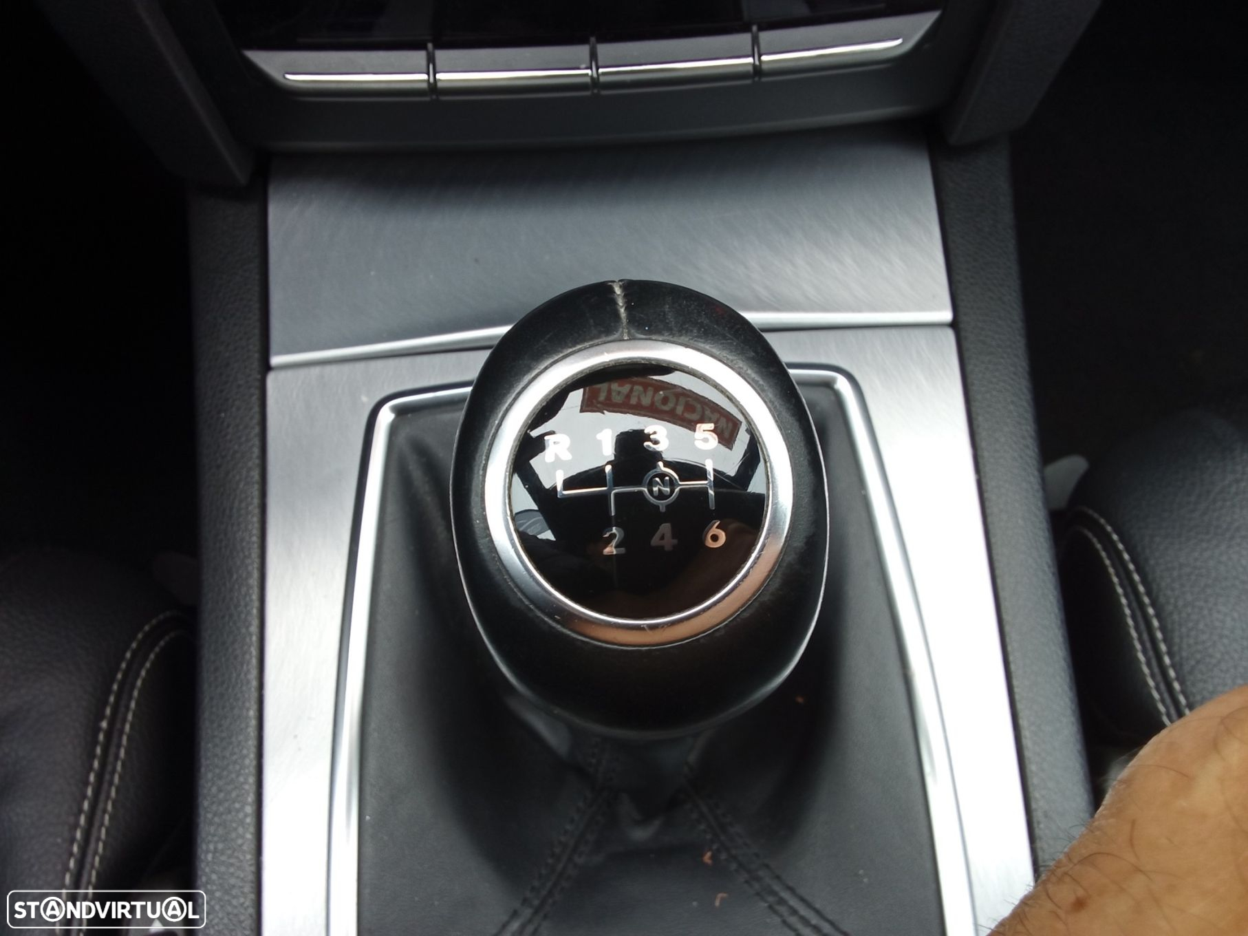 Mercedes-Benz E 250 CDi Avantgarde BlueEfficiency - 21