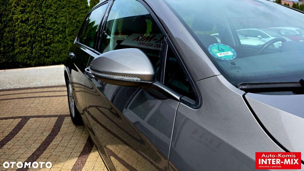 Volkswagen Golf - 12