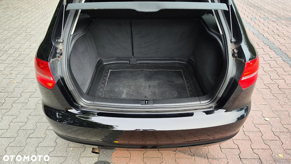 Audi A3 Sportback 1.6 Attraction - 8