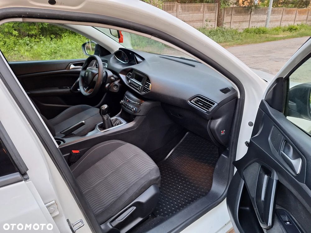 Peugeot 308 - 14