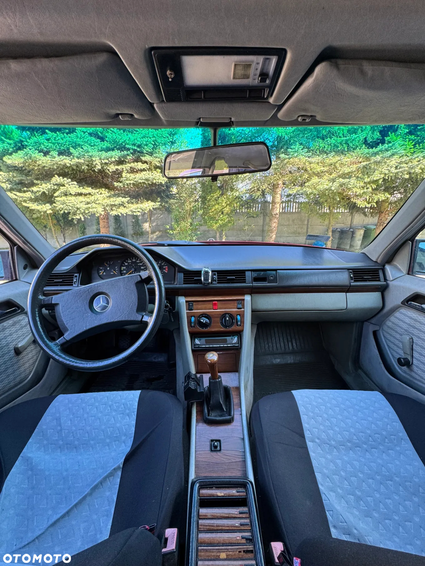Mercedes-Benz W124 (1984-1993) - 9