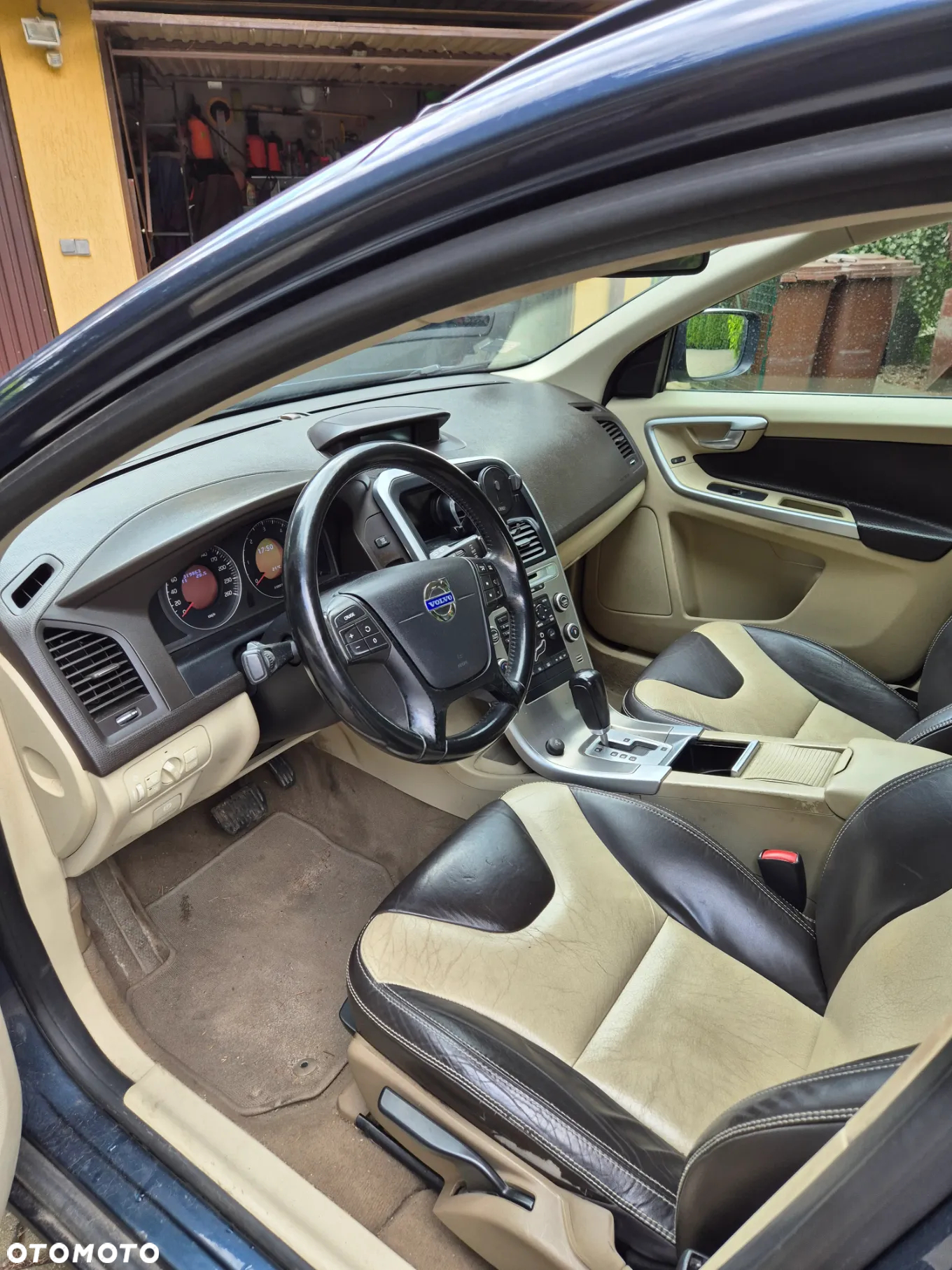 Volvo XC 60 2.4D AWD - 13