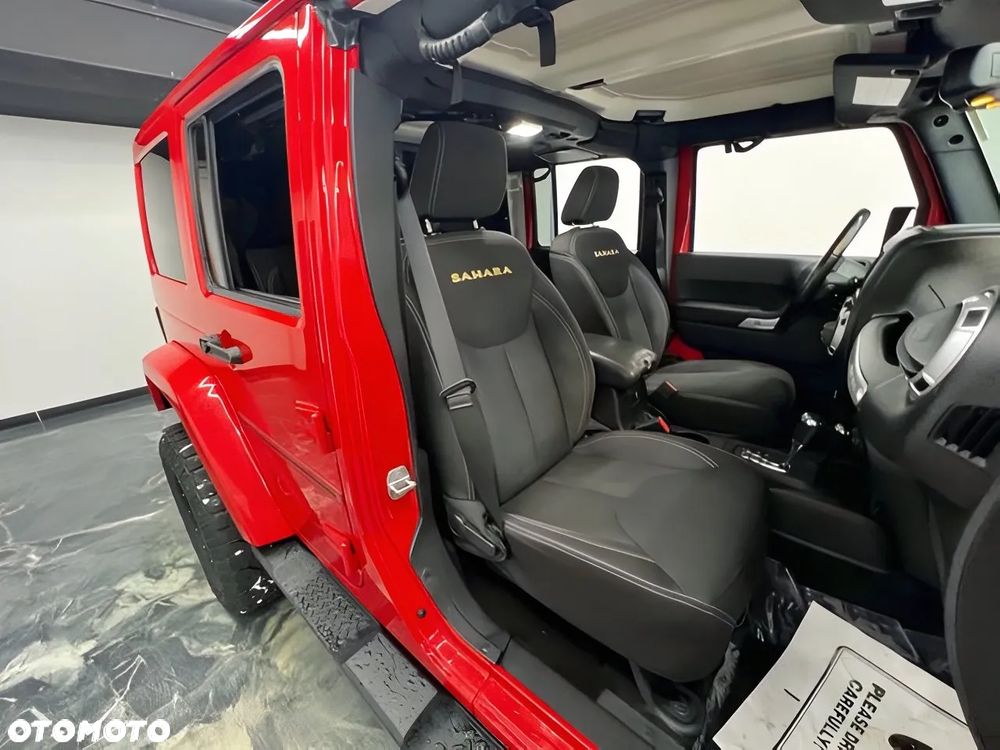 Jeep Wrangler 3.6 Unlim Sahara - 10