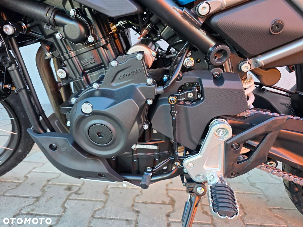 CFMoto 450MT - 12